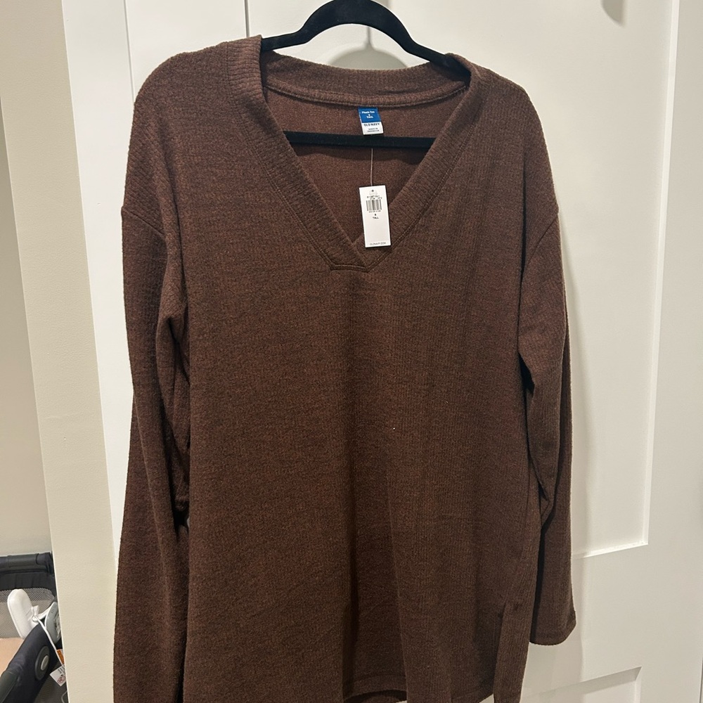 Old Navy Brown Knit V-Neck Sweater